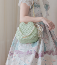 Load image into Gallery viewer, Frog Quilted Handbag