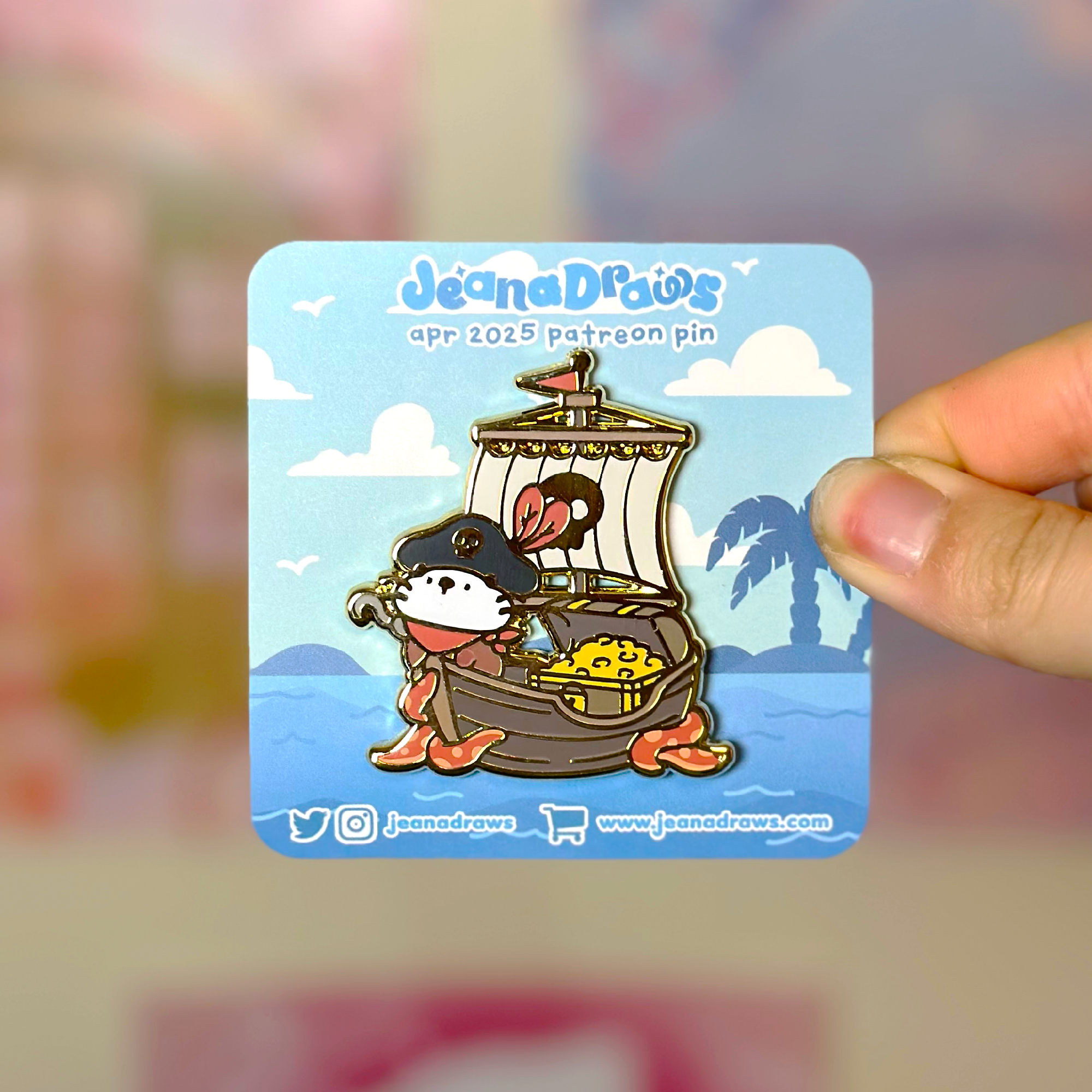 Apr Patreon Pin - Pirate Lakko