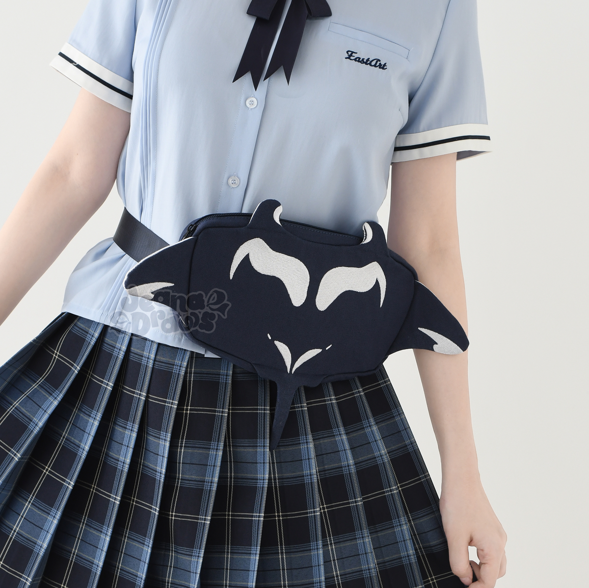 Manta Ray Fanny Pack