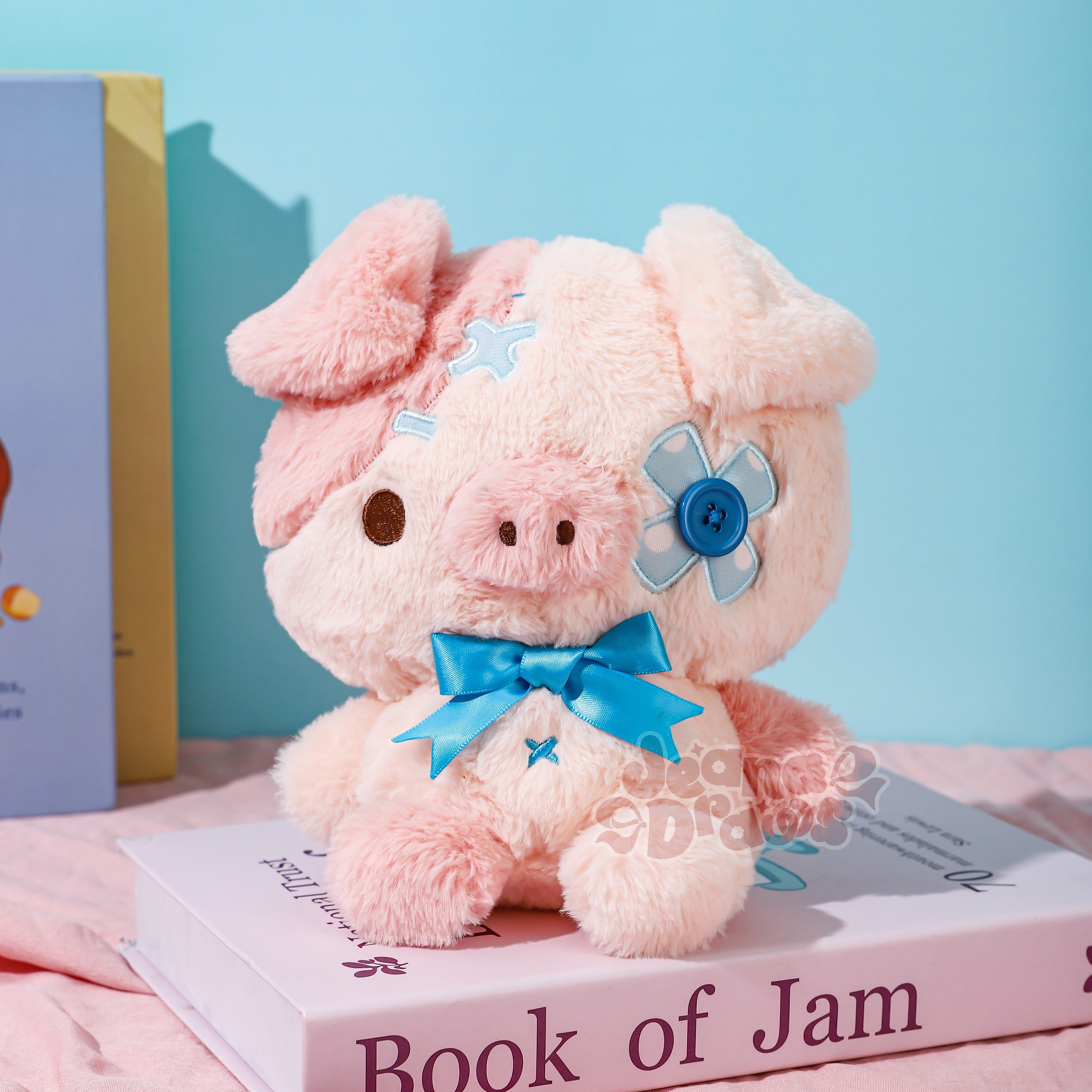Paisley the Pig Plush – JeanaDraws