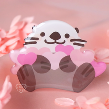 Load image into Gallery viewer, Valentine Otter Phone Grip
