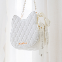 Load image into Gallery viewer, White Cat Quilted Handbag
