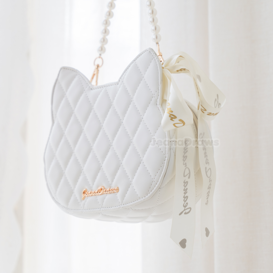 White Cat Quilted Handbag